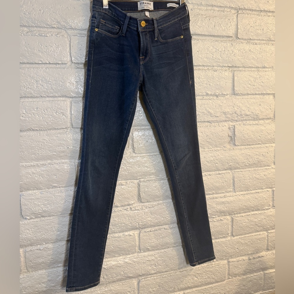 FRAME Le Skinny de Jeanne| Dark Wash| Size 26 - Picture 6 of 6